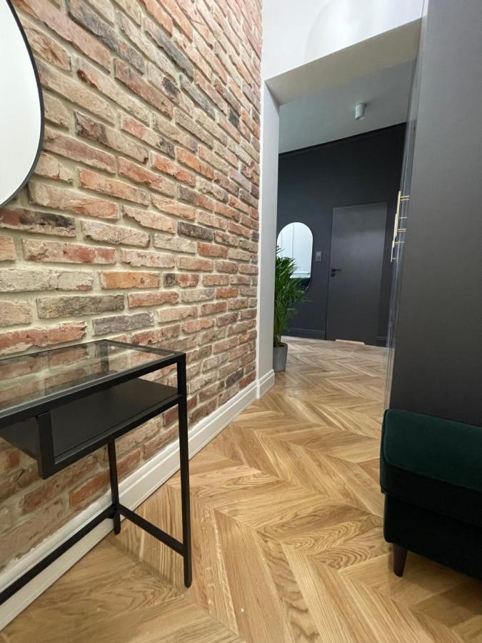 Ferienwohnung Apartament Grafitowy Posen Exterior foto